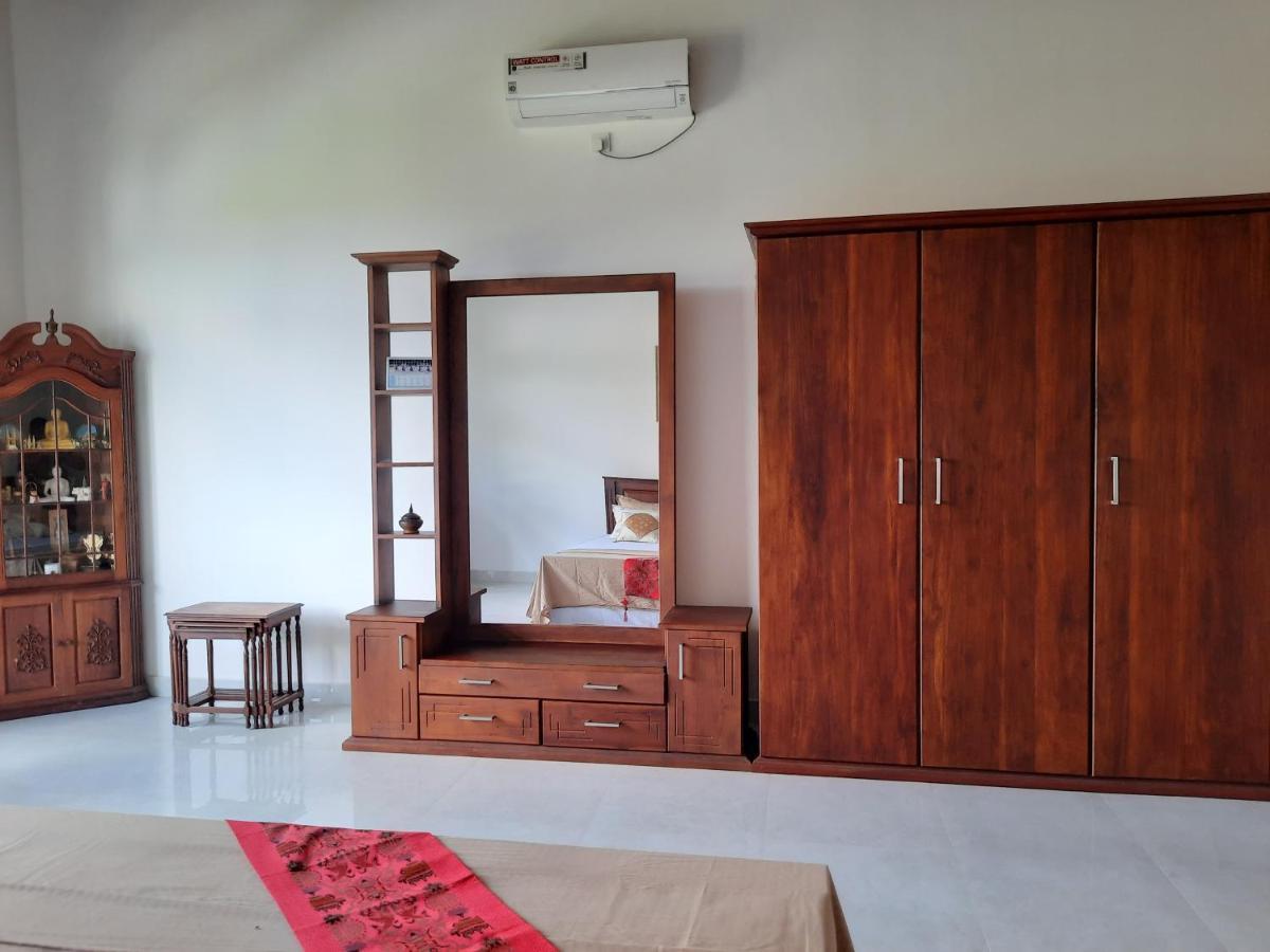 Ferienwohnung "The Anchorage" Of Field View Pannipitiya Exterior foto