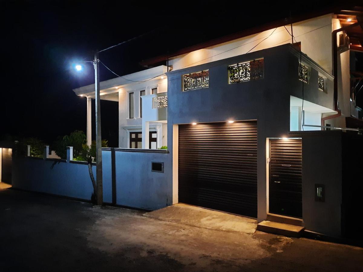 Ferienwohnung "The Anchorage" Of Field View Pannipitiya Exterior foto