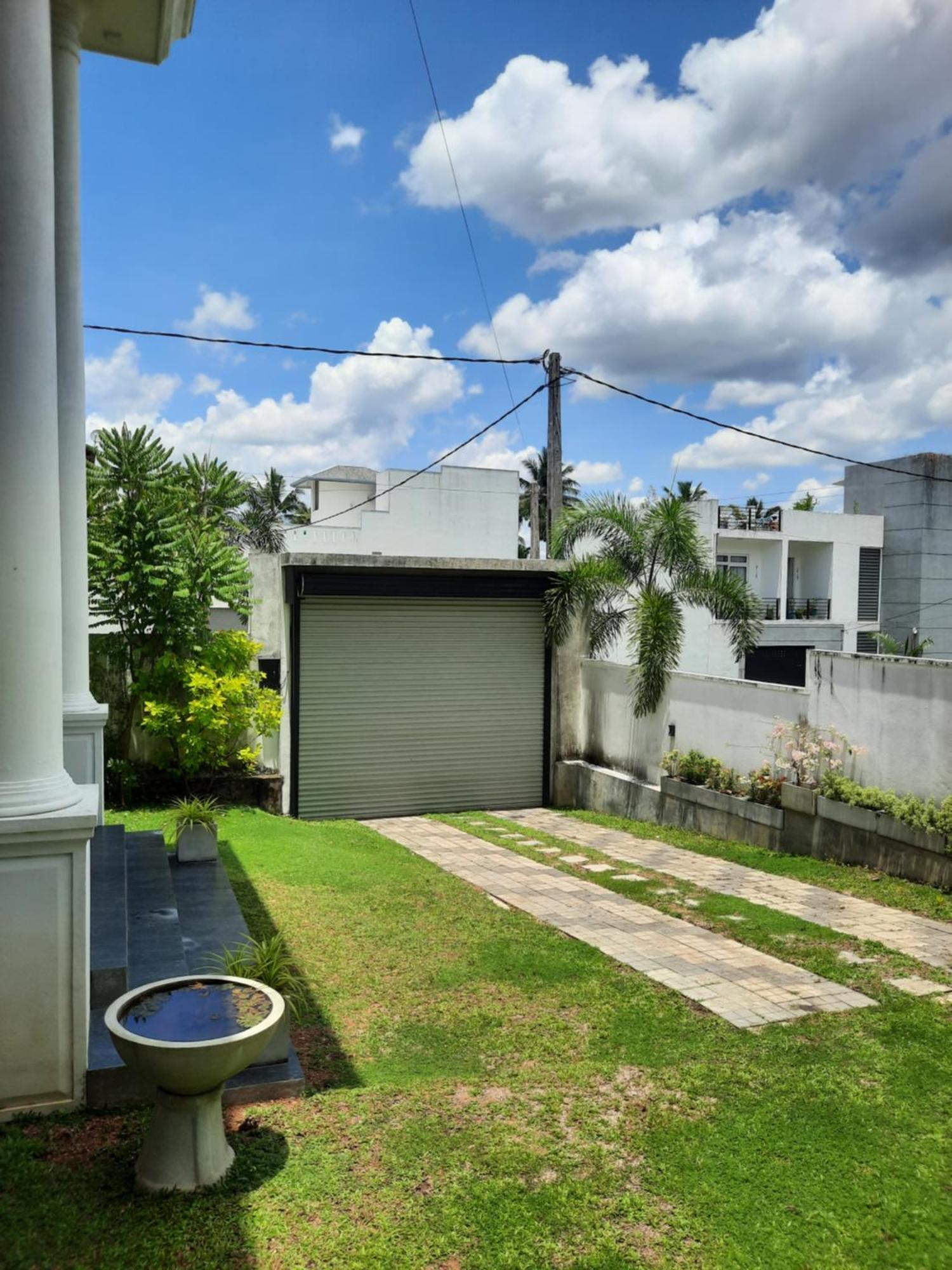 Ferienwohnung "The Anchorage" Of Field View Pannipitiya Exterior foto